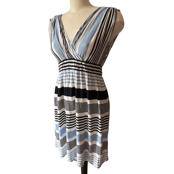 Ann Taylor LOFT Striped Summer Dress Blue Sz Small Shoulder Strappy V Cut - Picture 4 of 7
